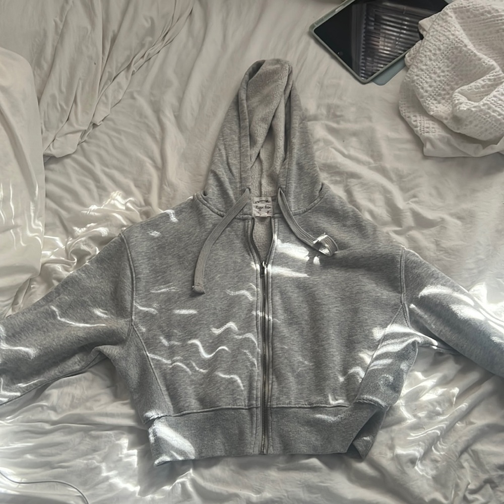 Cropped zip hoodie